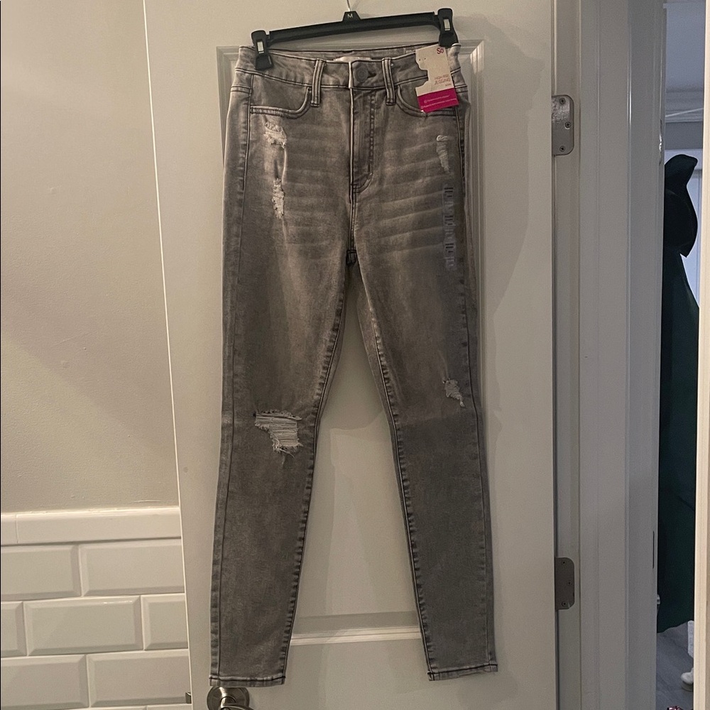 Gray Distressed Women Jeans